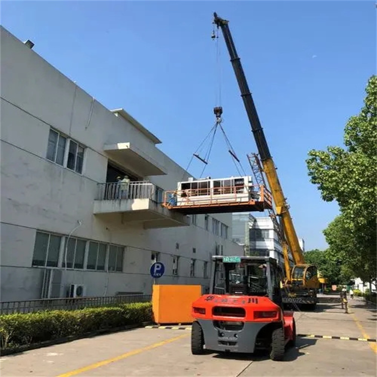 乐山小型吊车出租电话