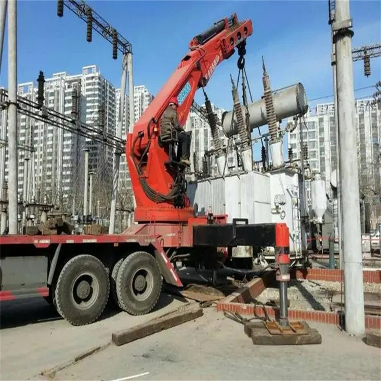 乐山就近吊车出租|工地厂房吊装设备租赁|24小时高效响应