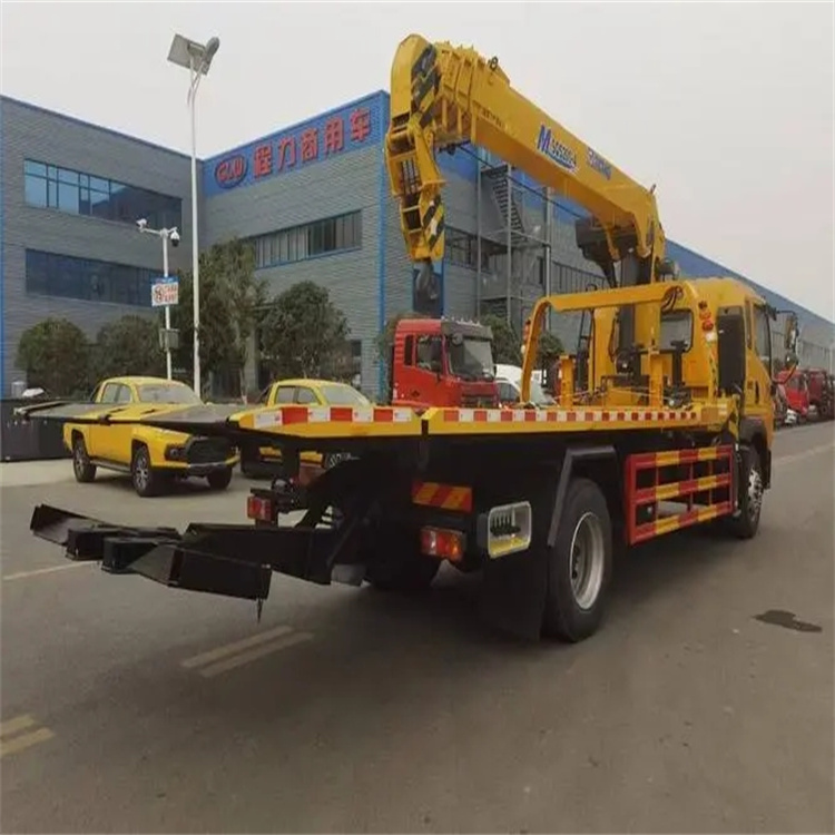 乐山附近小随车吊出租电话，轻松解决搬运烦恼