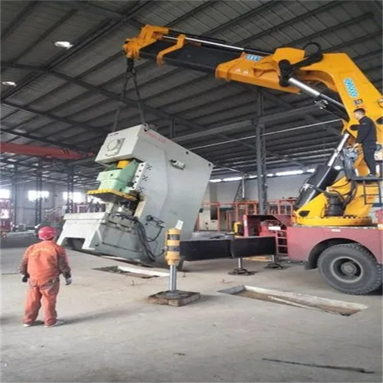 乐山80吨折臂吊车出租附近电话